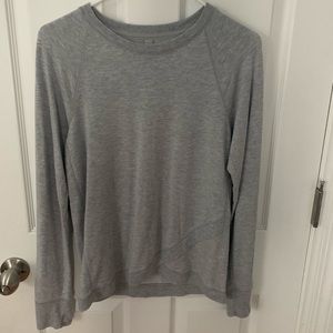 Gray long sleeve sweatshirt
